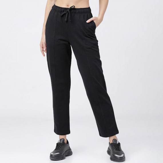 https://www.dailysales.in/products/women-black-solid-cotton-track-pant-1
