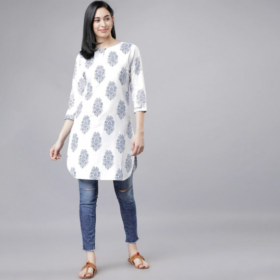 https://www.dailysales.in/products/white-blue-printed-tunic