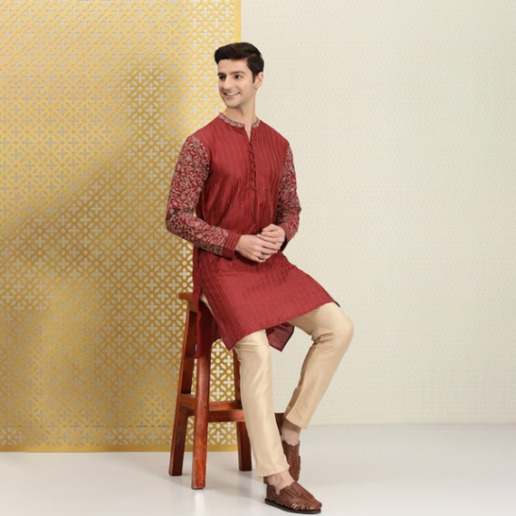 https://www.dailysales.in/products/men-red-gold-toned-ethnic-motifs-printed-thread-work-kurta