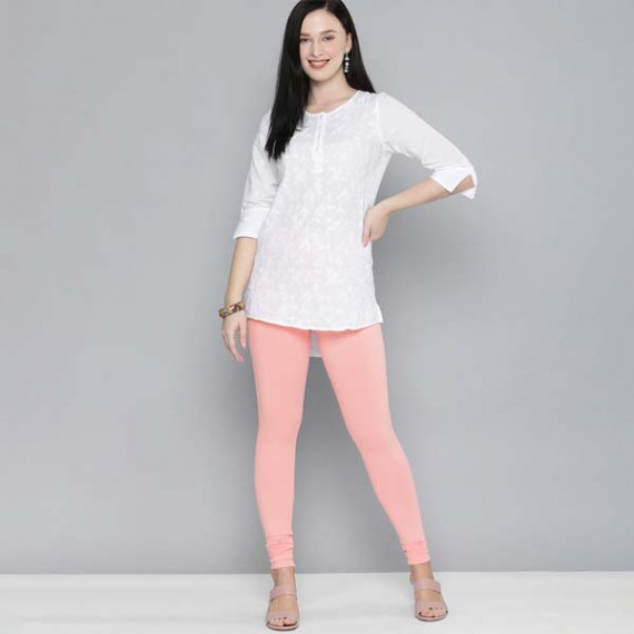 https://www.dailysales.in/products/women-pink-solid-leggings