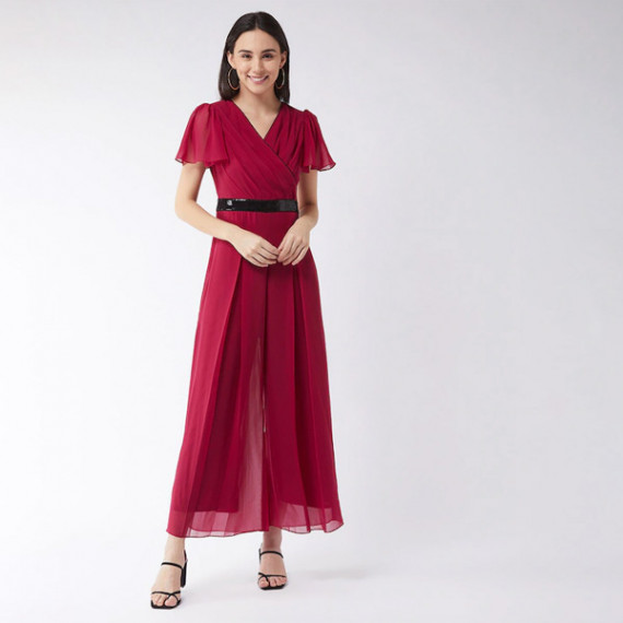 https://www.dailysales.in/products/pink-black-pleated-jumpsuit-with-embellished-waist