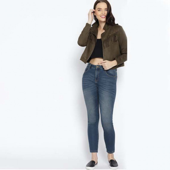 https://www.dailysales.in/products/women-navy-blue-slim-fit-high-rise-clean-look-jeans