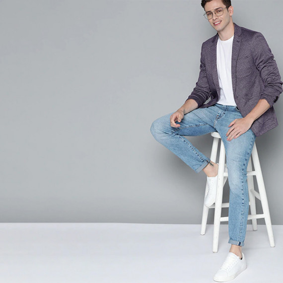 https://www.dailysales.in/products/men-purple-solid-single-breasted-blazer