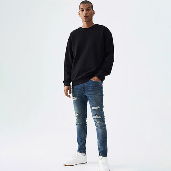 https://www.dailysales.in/products/men-blue-mildly-distressed-jeans