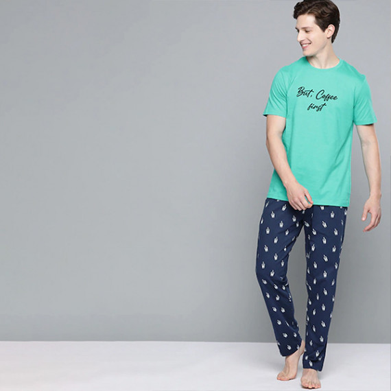 https://www.dailysales.in/products/men-sea-green-navy-blue-printed-pure-cotton-night-suit