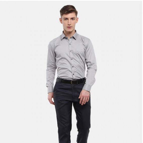 https://www.dailysales.in/products/men-grey-horizontal-stripes-striped-cotton-formal-shirt