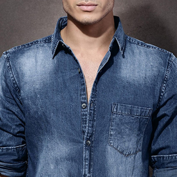 https://www.dailysales.in/products/men-blue-denim-washed-casual-sustainable-shirt