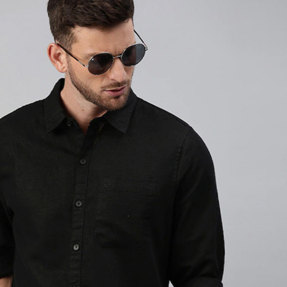 https://www.dailysales.in/products/men-black-slim-fit-cotton-casual-shirt