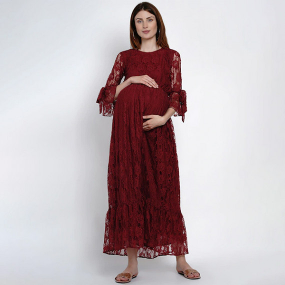 https://www.dailysales.in/products/women-maroon-maternity-self-design-maxi-dress
